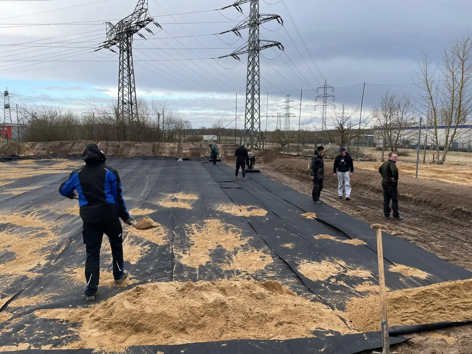 Untergrund mit Vlies vorbereiten